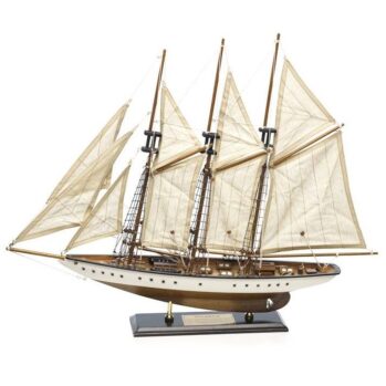 VELERO "ATLANTIC” (1903)—Largo: 60- Alto: 48 cm